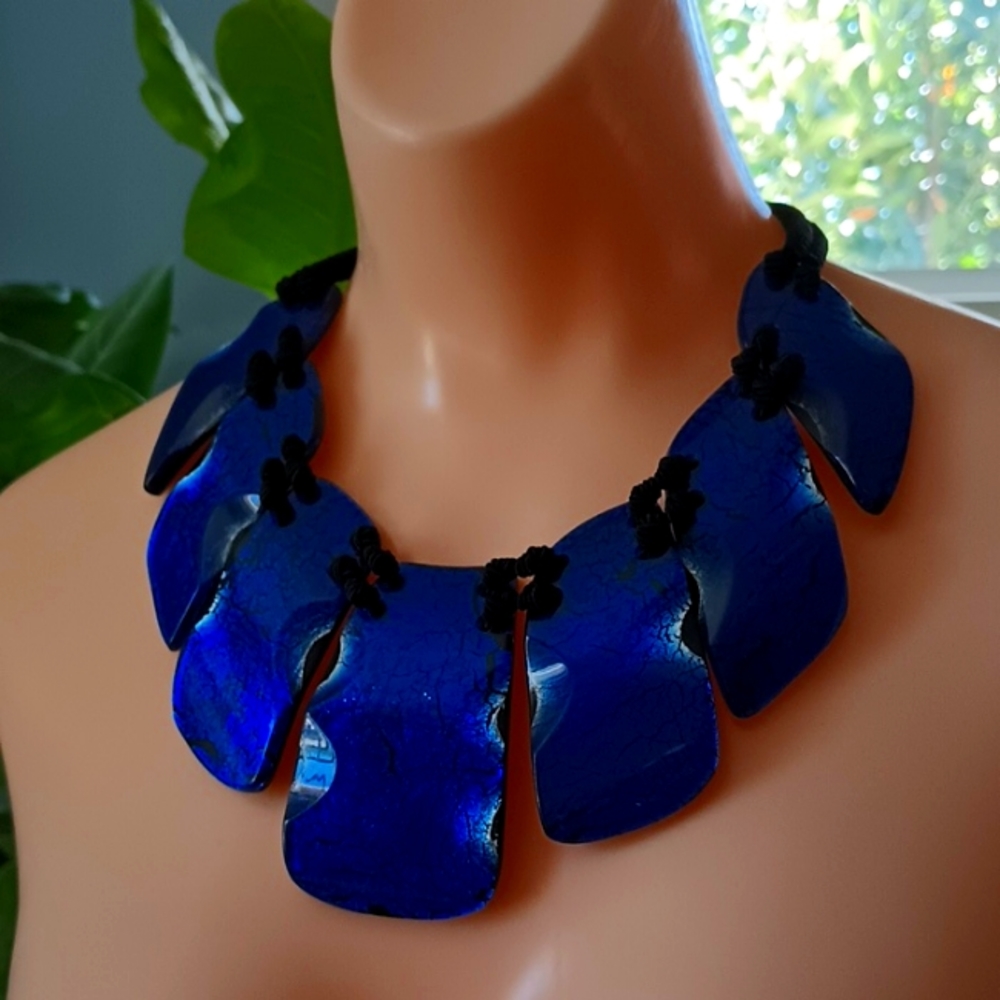 Anne & Frank Vigneri necklace